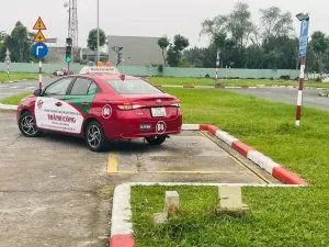 Trường Dạy Lái Xe Thành Công 26