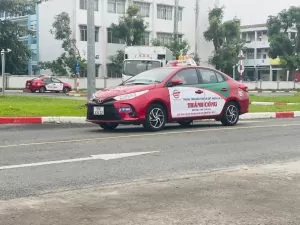 Trường Dạy Lái Xe Thành Công 30